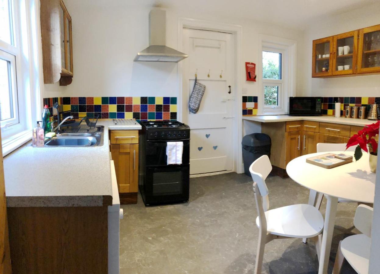 Summer Breeze. 3-Bed Apartment Close To The Beach Bournemouth Esterno foto