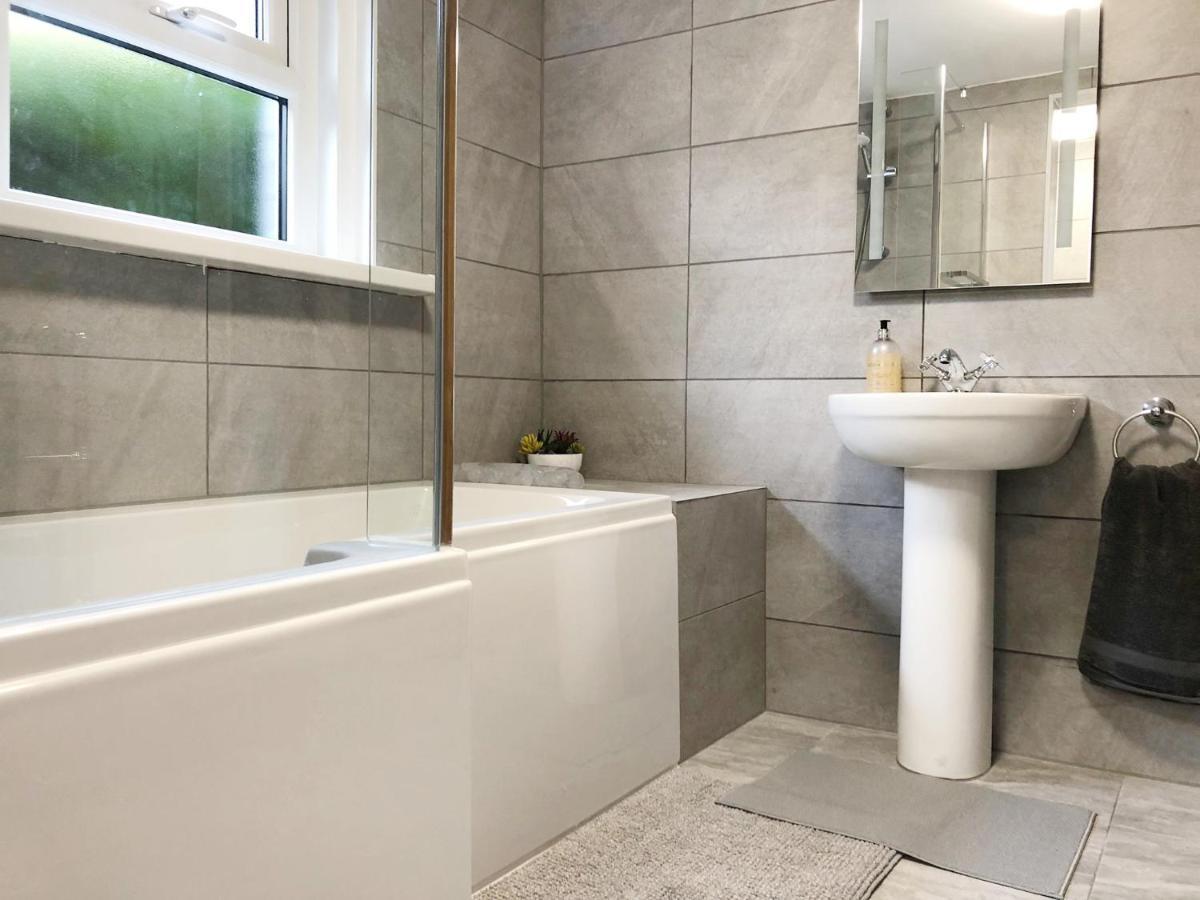 Summer Breeze. 3-Bed Apartment Close To The Beach Bournemouth Esterno foto